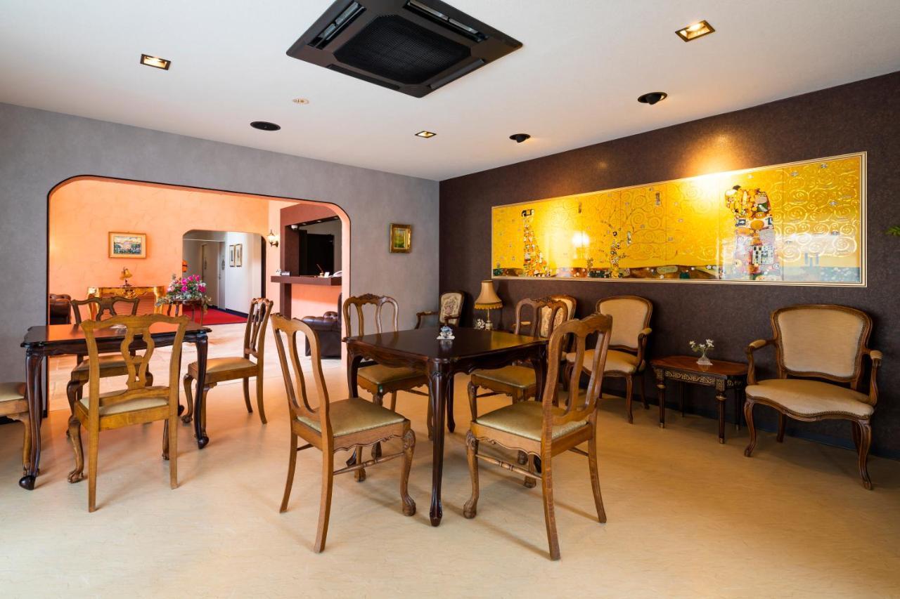 Hotel Berlinetta Karuizava Kültér fotó